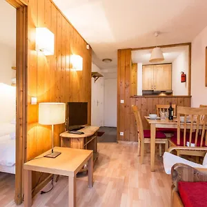  Apartment Chamois Blanc 2b - Comfortable Mont Blanc Haven