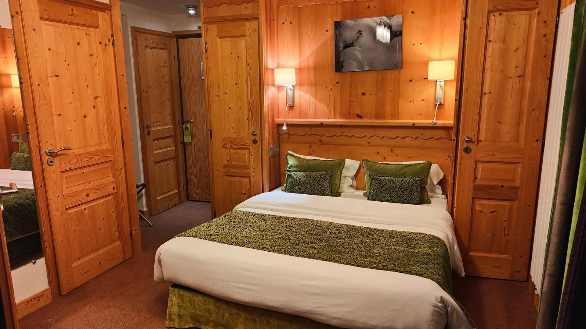 Aiguille Du Midi - Hotel & Restaurant Chamonix