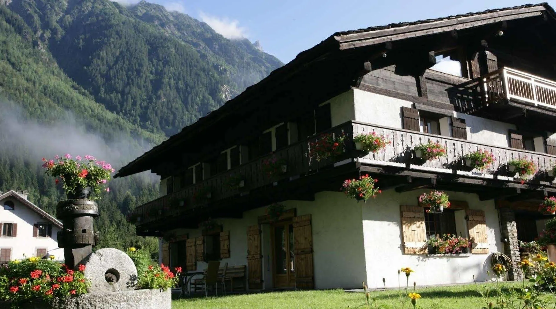 Aiguille Du Midi - Hotel & Restaurant Chamonix