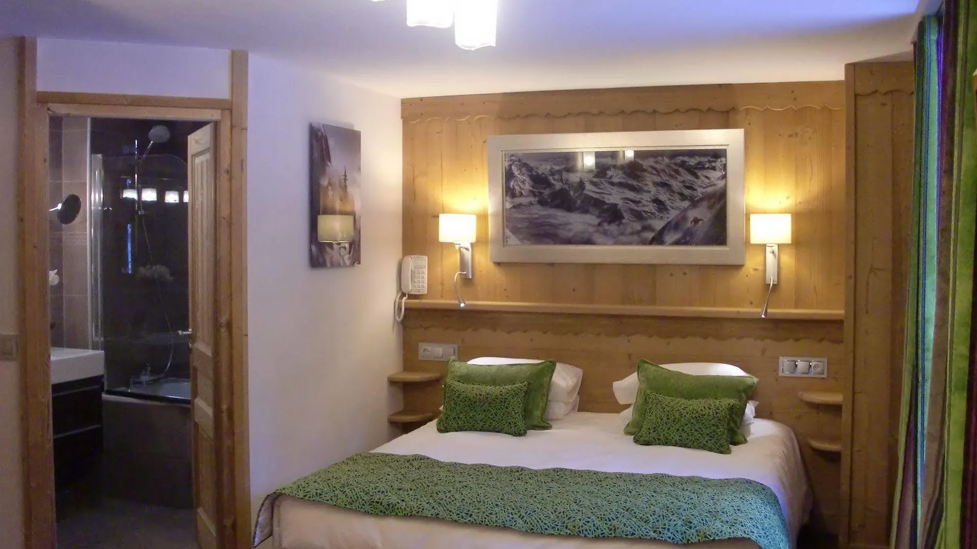 Aiguille Du Midi - Hotel & Restaurant Chamonix 3*,